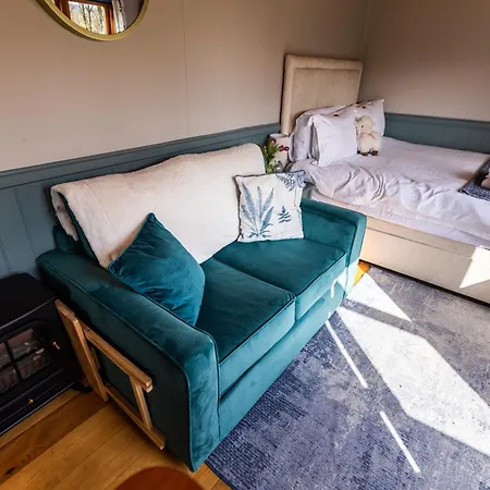 Apartment Bluebell Hut *